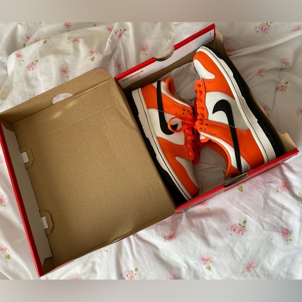Authentic Nike dunk low halloween 2022